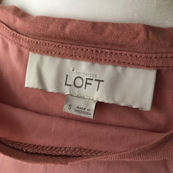 LOFT Super Fem Ruffle Raglan 3/4 Sleeve Shirt - Picture 4 of 5